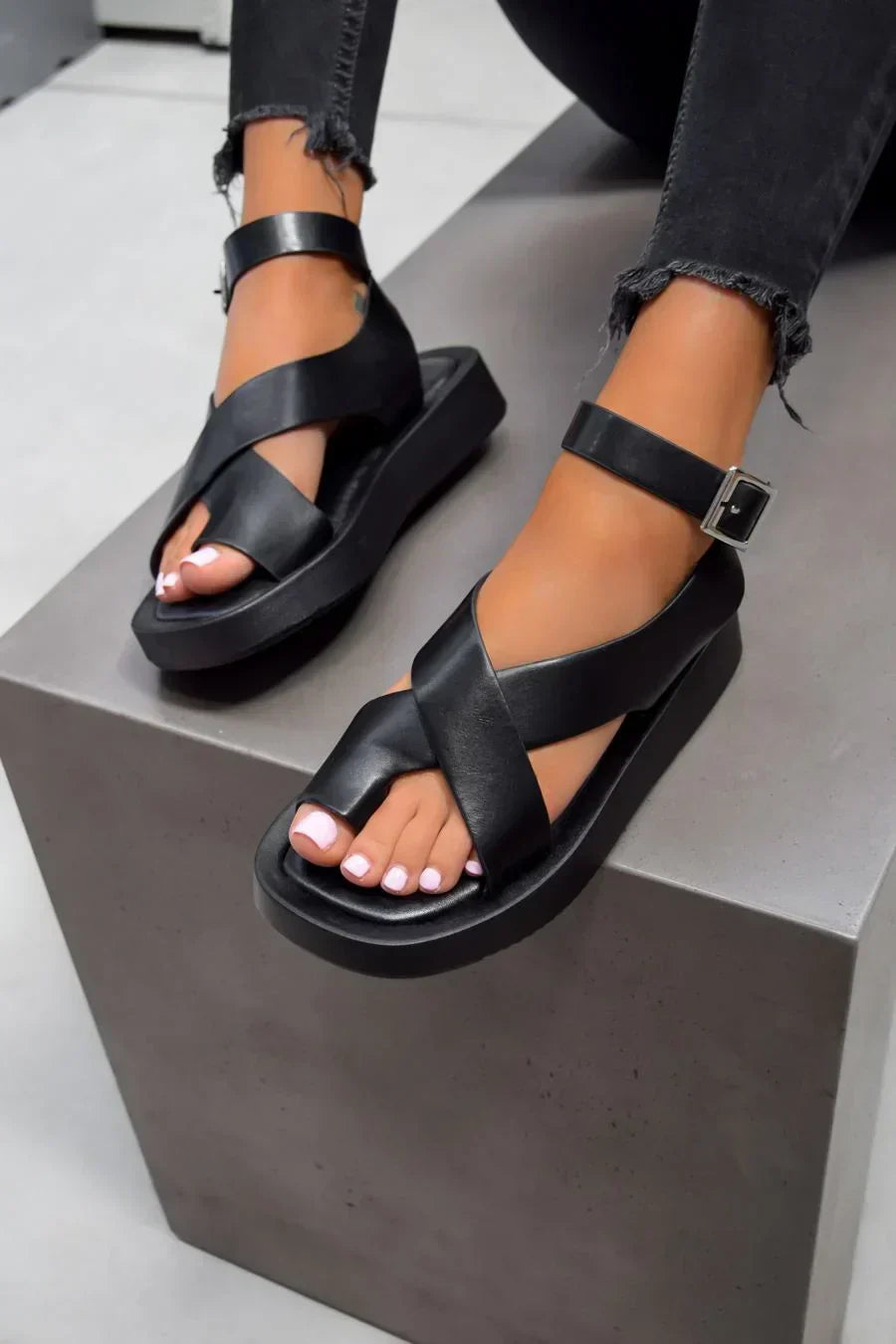 Petra Elegante & Casual Sandalen