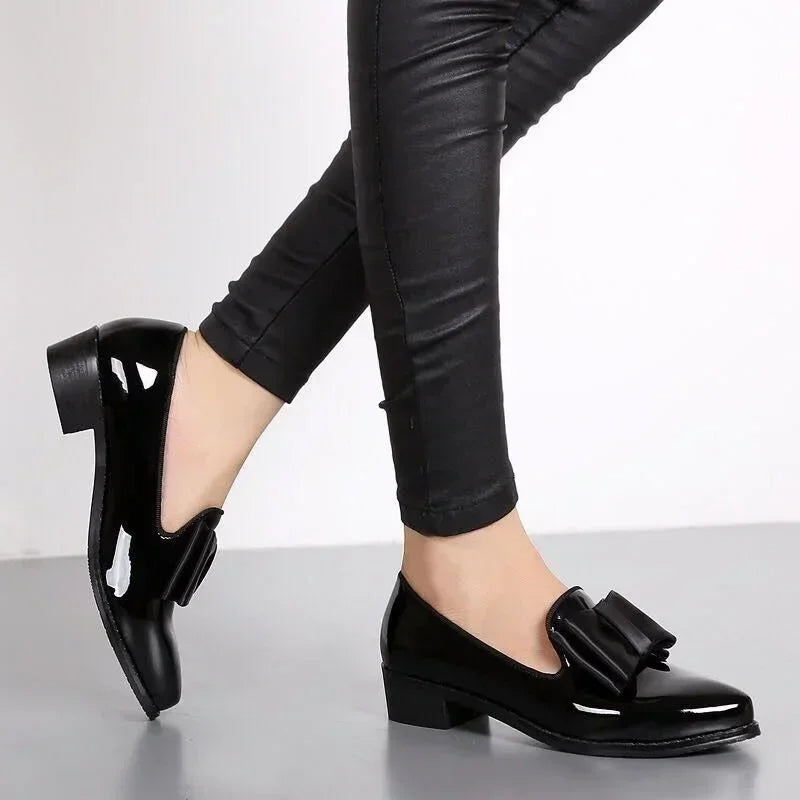Versailles leren loafers met strik