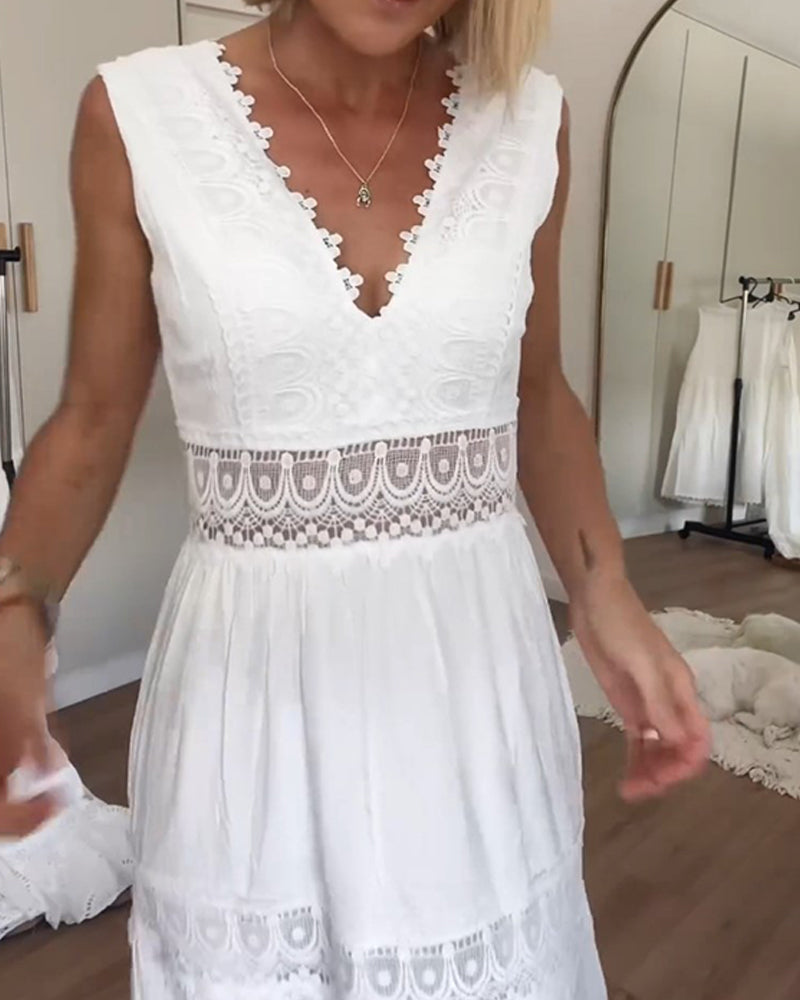 Aurélie - Elegante kanten jurk met V-hals