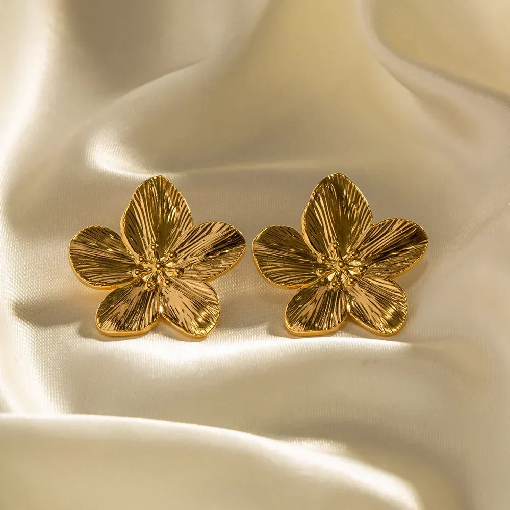 Juliette – Vintage Gouden Bloem Oorbellen