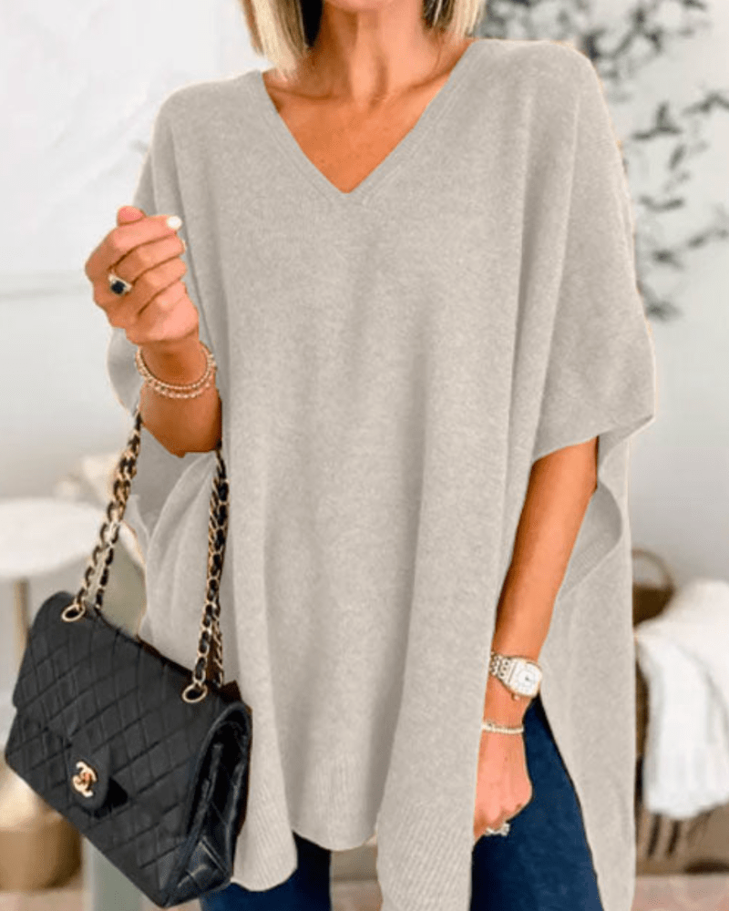 Charlot | Poncho-trui met V-hals en ruime pasvorm