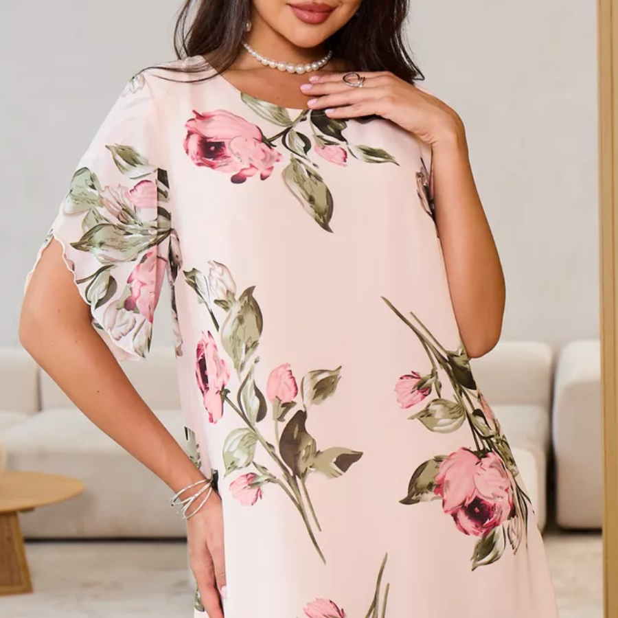 👗Rode chiffonjurk met bloemblaadjes