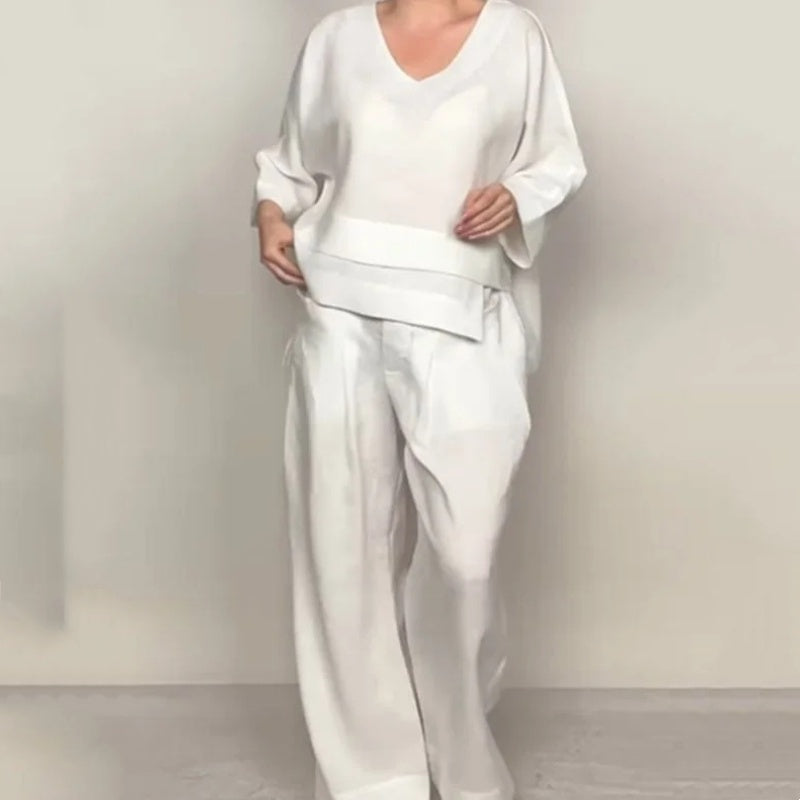 VALENTINA | 2-delige set met een relaxte pasvorm en minimalistische stijl voor dagelijks gebruik