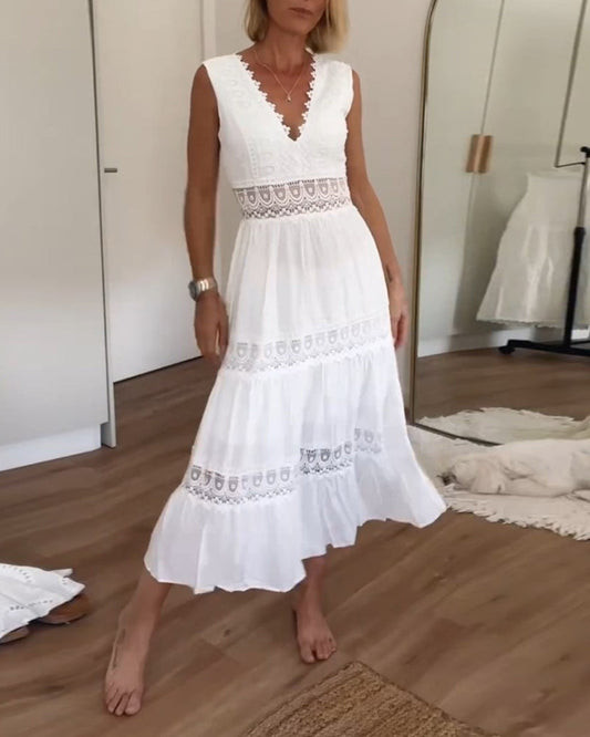 Aurélie - Elegante kanten jurk met V-hals