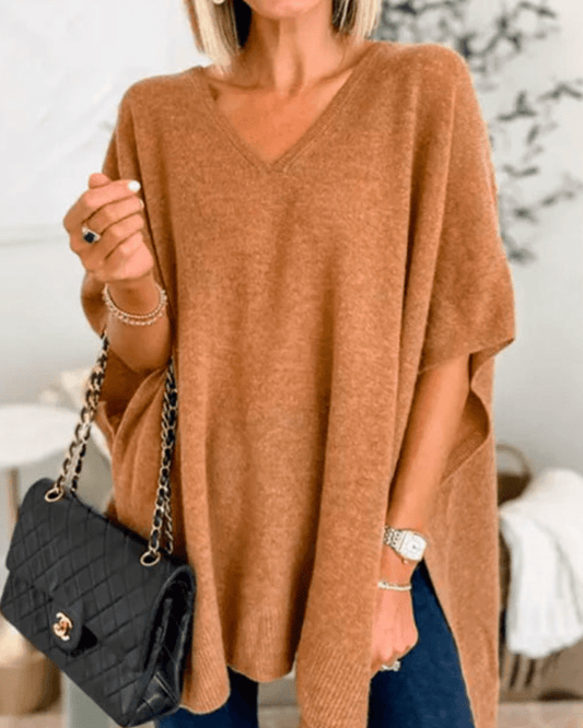 Charlot | Poncho-trui met V-hals en ruime pasvorm