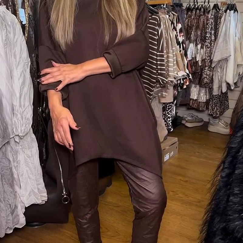 Isabelle™ – Losse Top & Effen Broek Tweedelige Set